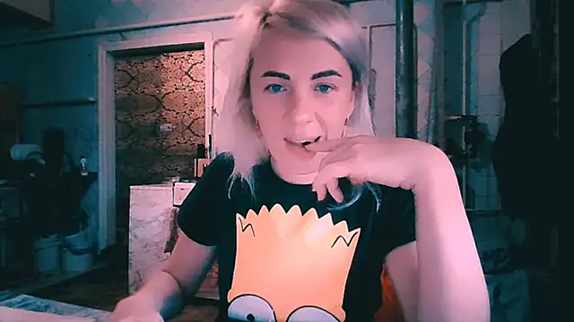 EmmaCat  online show from October 24, 2025, 10:47 am