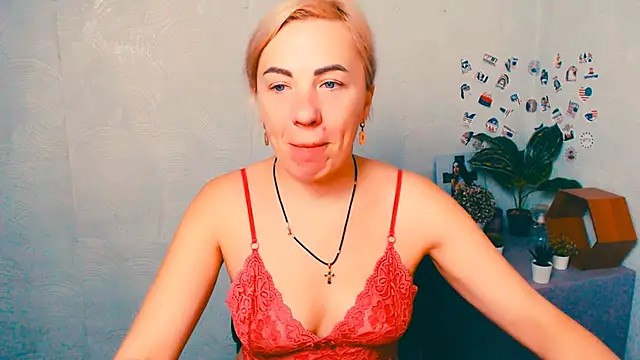 EmmaCat  online show from November 21, 2025, 5:28 am