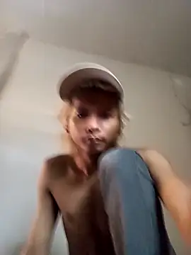 ainularbasoni online show from October 7, 2025, 2:56 am