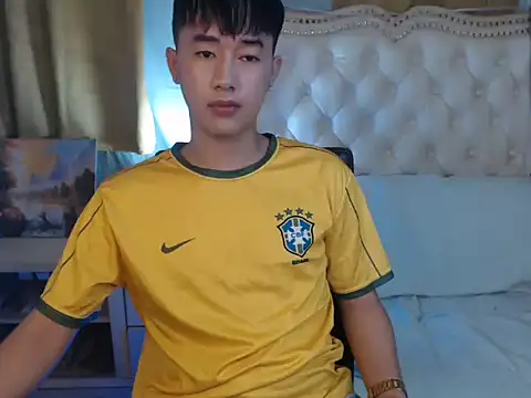 Snapshot of mr_chandy chatting on November 1, 2025, 11:04 am mr chandy online show from November 1, 2025, 11:04 am