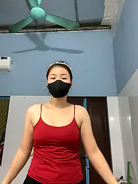 AmyChan086 online show from September 18, 2025, 10:51 am