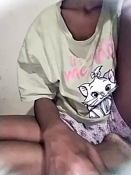 Snapshot of Rapunzal chatting on April 20, 2026, 6:53 pm Rapunzal online show from April 20, 2026, 6:53 pm
