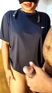 Ceylon couple online show from March 13, 2026, 7:41 pm