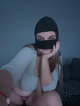 dirty coupleXxXx online show from October 29, 2025, 4:50 pm