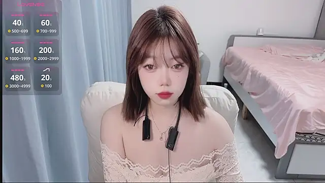 Lucky Cici online show from October 4, 2025, 11:39 pm