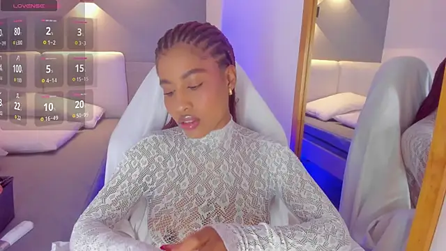 selena monroy online show from December 16, 2025, 10:41 am