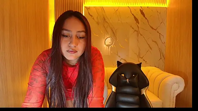 Snapshot of abby_tf chatting on October 12, 2025, 1:01 pm abby tf online show from October 12, 2025, 1:01 pm