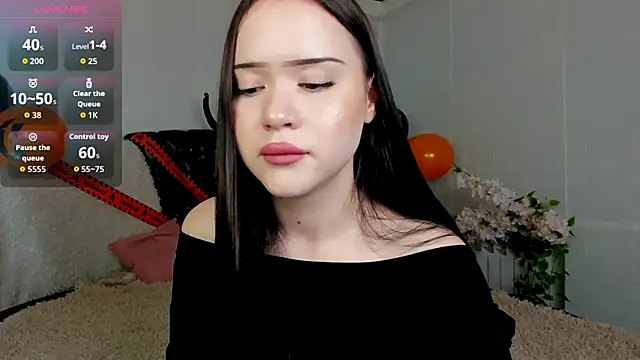 Snapshot of _spicygirl chatting on October 25, 2025, 9:15 pm spicygirl online show from October 25, 2025, 9:15 pm