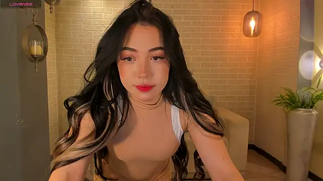 Snapshot of KatieAngelX chatting on October 29, 2025, 11:09 am KatieAngelX online show from October 29, 2025, 11:09 am