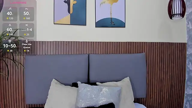 Snapshot of EmillyHarper_ chatting on November 27, 2025, 3:29 am EmillyHarper online show from November 27, 2025, 3:29 am