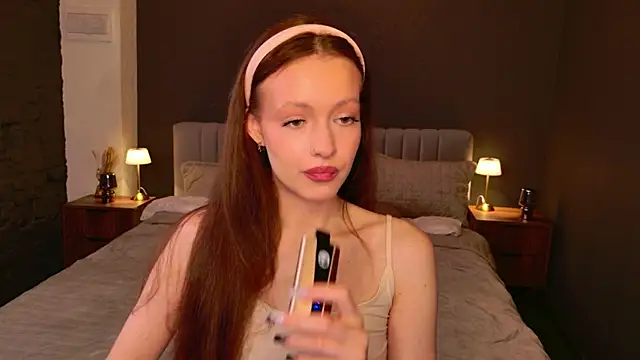 Snapshot of SallyPinkman chatting on May 19, 2026, 9:16 am SallyPinkman online show from May 19, 2026, 9:16 am