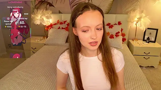 SallyPinkman online show from October 27, 2025, 10:38 am