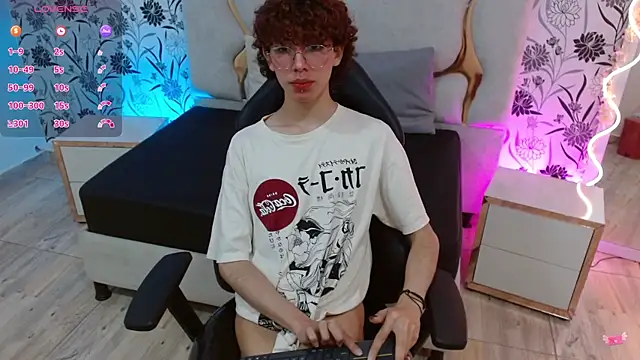 Snapshot of YESSY_TAY chatting on September 29, 2025, 7:30 pm YESSY TAY online show from September 29, 2025, 7:30 pm