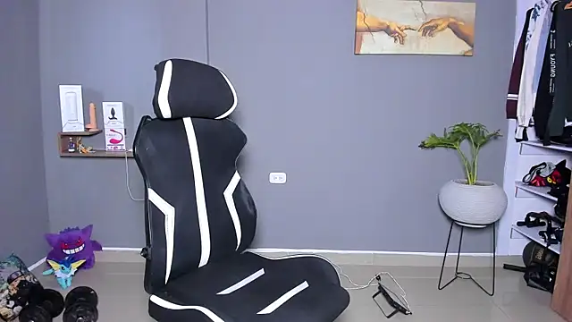 JordanRossie online show from April 9, 2026, 2:56 pm