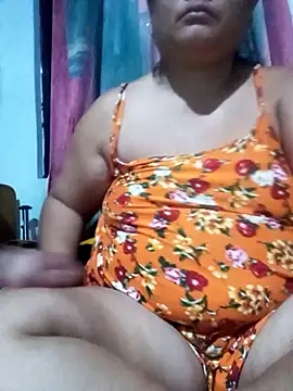 Snapshot of slutty_pinay12 chatting on December 14, 2025, 2:44 pm slutty pinay12 online show from December 14, 2025, 2:44 pm