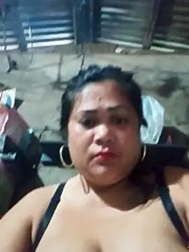 Snapshot of slutty_pinay12 chatting on January 7, 2026, 11:10 pm slutty pinay12 online show from January 7, 2026, 11:10 pm