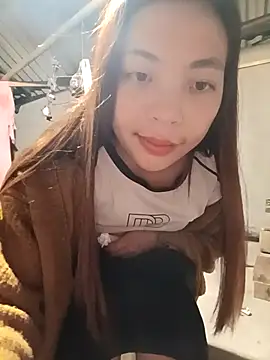 Snapshot of -Miu-98 chatting on December 14, 2025, 10:26 pm -Miu-98 online show from December 14, 2025, 10:26 pm