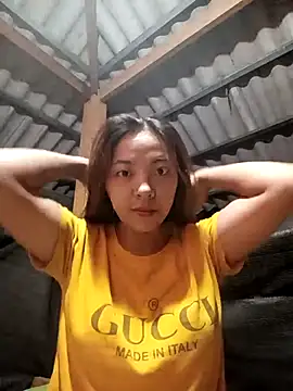 -Miu-98 online show from October 17, 2025, 10:00 pm