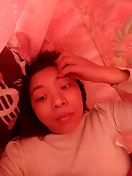 Snapshot of -Miu-98 chatting on February 17, 2026, 4:43 am -Miu-98 online show from February 17, 2026, 4:43 am