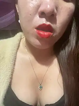 Luna-ass online show from March 23, 2026, 12:33 am