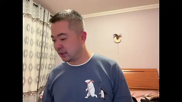 Mr Dog online show from October 18, 2025, 4:42 pm