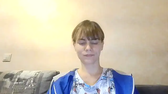 Snapshot of Loriven chatting on September 26, 2025, 7:54 pm Loriven online show from September 26, 2025, 7:54 pm