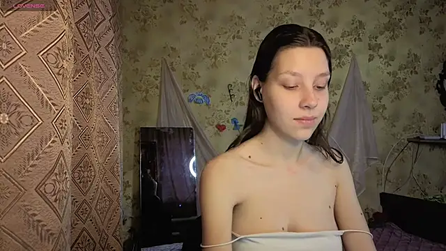 QutieDaSweet online show from February 20, 2026, 1:24 am