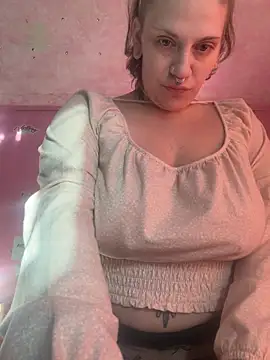 eggsma666 online show from January 14, 2026, 2:20 pm