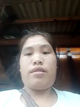 Luyen004 online show from October 1, 2025, 8:08 am