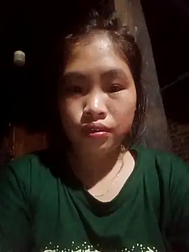 Luyen004 online show from September 24, 2025, 11:10 pm