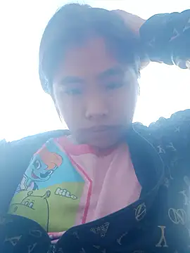 Luyen004 online show from January 9, 2026, 3:35 am