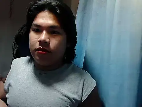 Snapshot of Huntrix2025 chatting on November 18, 2025, 8:56 pm Huntrix2025 online show from November 18, 2025, 8:56 pm