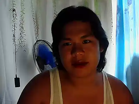 Snapshot of Huntrix2025 chatting on November 22, 2025, 2:43 am Huntrix2025 online show from November 22, 2025, 2:43 am