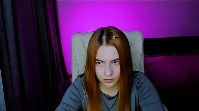 Snapshot of red__dizzy chatting on September 27, 2025, 5:52 pm red dizzy online show from September 27, 2025, 5:52 pm