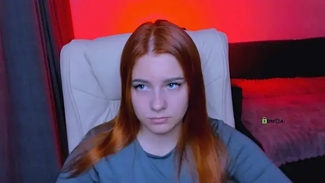 Snapshot of red__dizzy chatting on October 5, 2025, 9:38 pm red dizzy online show from October 5, 2025, 9:38 pm