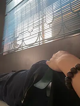 Snapshot of vila25cm chatting on September 15, 2025, 5:08 am vila25cm online show from September 15, 2025, 5:08 am