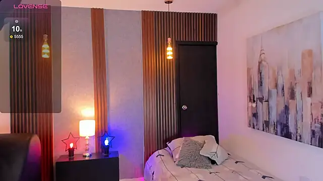 james jonnes online show from December 2, 2025, 12:07 pm