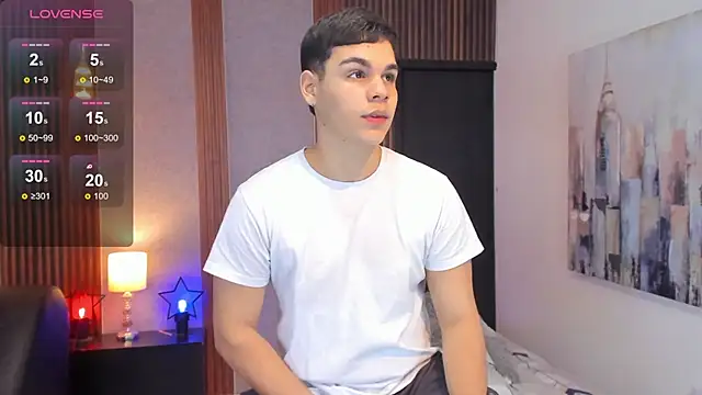 james jonnes online show from December 1, 2025, 12:28 pm