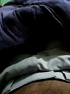 surendersingh123boy online show from November 16, 2025, 1:10 am