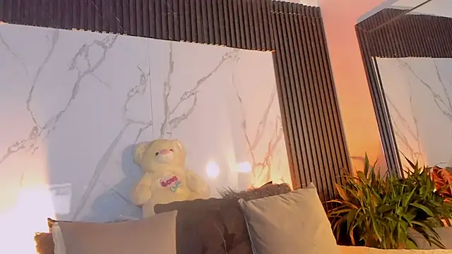 joselin rouse online show from September 29, 2025, 12:11 pm