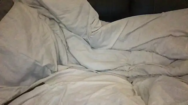 Snapshot of flambeur93 chatting on October 28, 2025, 4:50 pm flambeur93 online show from October 28, 2025, 4:50 pm