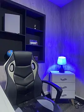 Snapshot of ROUSE_SINCLAIR chatting on November 13, 2025, 7:40 pm ROUSE SINCLAIR online show from November 13, 2025, 7:40 pm