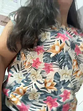 Snapshot of ROUSE_SINCLAIR chatting on October 24, 2025, 7:13 pm ROUSE SINCLAIR online show from October 24, 2025, 7:13 pm