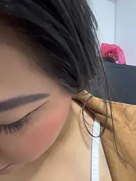 Snapshot of ROUSE_SINCLAIR chatting on November 23, 2025, 3:27 am ROUSE SINCLAIR online show from November 23, 2025, 3:27 am