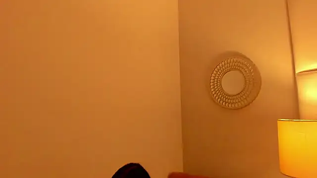 LaylaaDoll online show from March 24, 2026, 6:52 pm