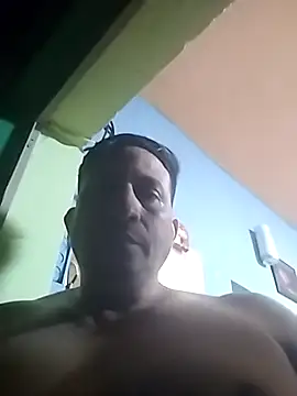 Snapshot of gabo_pajaso chatting on October 2, 2025, 5:33 am gabo pajaso online show from October 2, 2025, 5:33 am