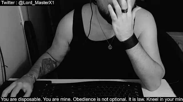 Snapshot of Lord_MasterX chatting on October 15, 2025, 2:54 am Lord MasterX online show from October 15, 2025, 2:54 am