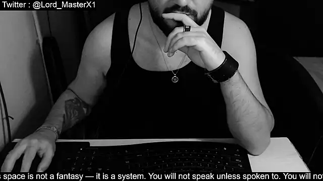 Snapshot of Lord_MasterX chatting on October 14, 2025, 1:28 am Lord MasterX online show from October 14, 2025, 1:28 am