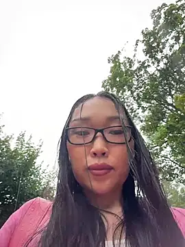 Snapshot of AdriaNochi chatting on July 19, 2026, 9:50 am AdriaNochi online show from July 19, 2026, 9:50 am