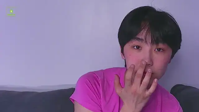 HeejinWang online show from May 13, 2026, 4:19 am